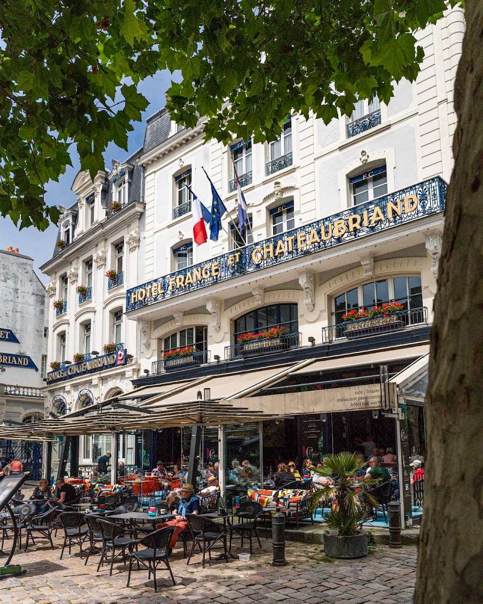 Hôtel France et Chateaubriand — photo 3